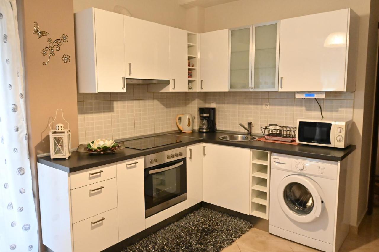 Cozy Apartment Νear Nea Paralia Of Thessaloníki Eksteriør billede