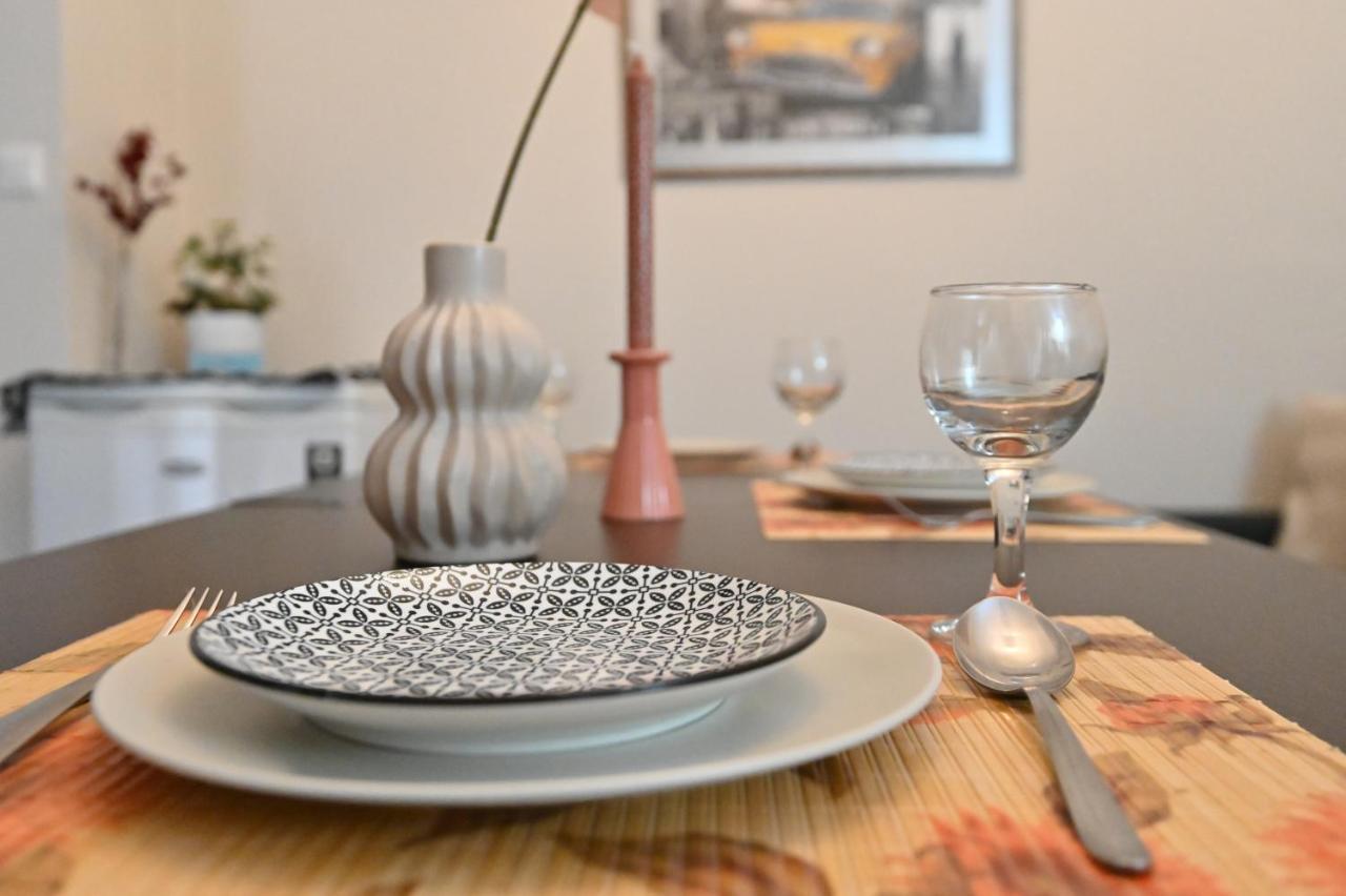 Cozy Apartment Νear Nea Paralia Of Thessaloníki Eksteriør billede